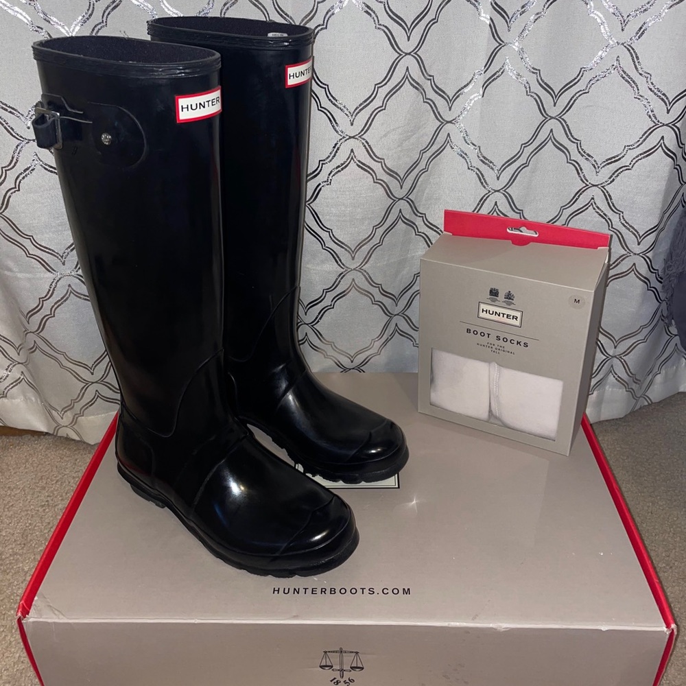 TALL, Black Hunter Boots - Size 8